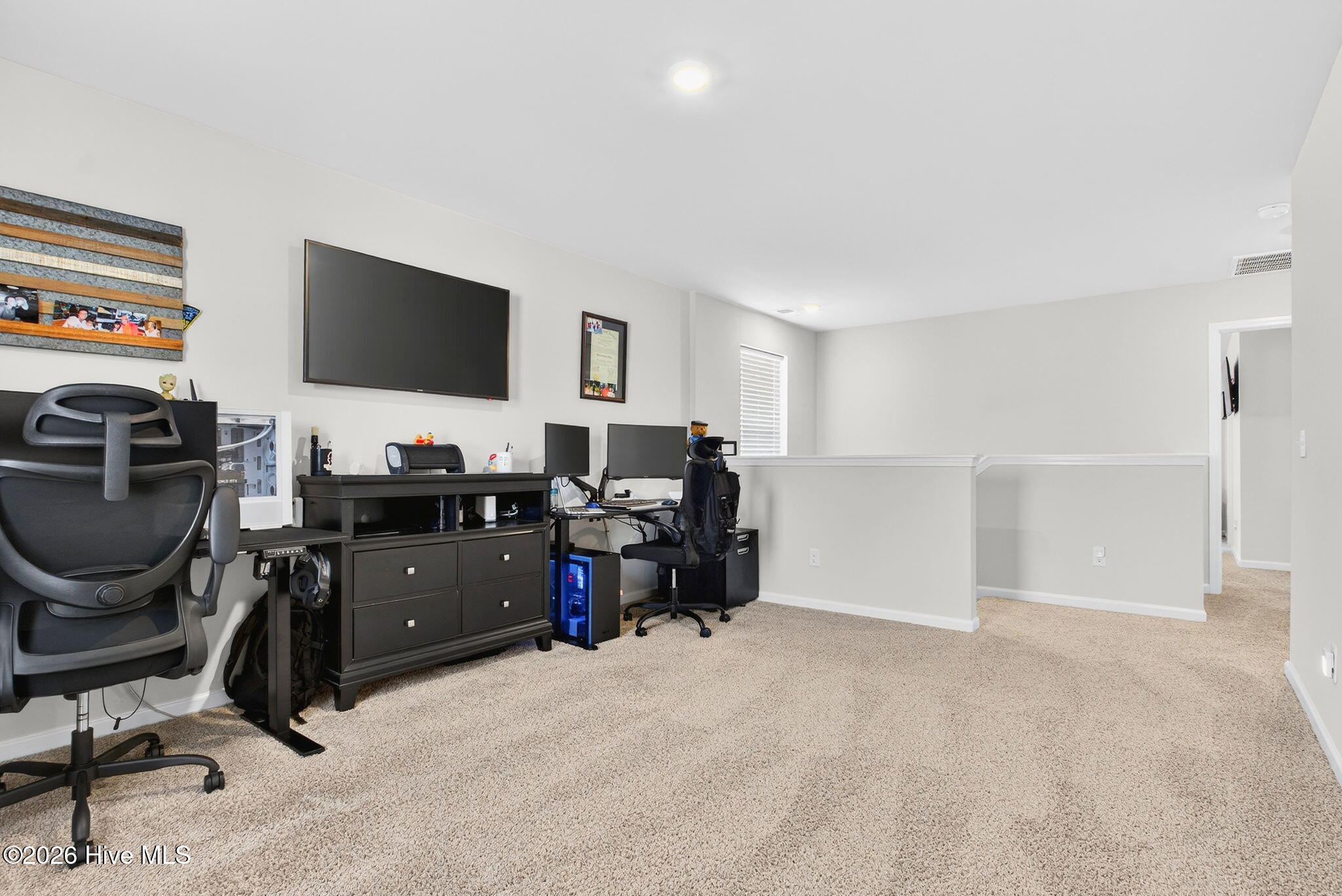 100556133 | Photo 28