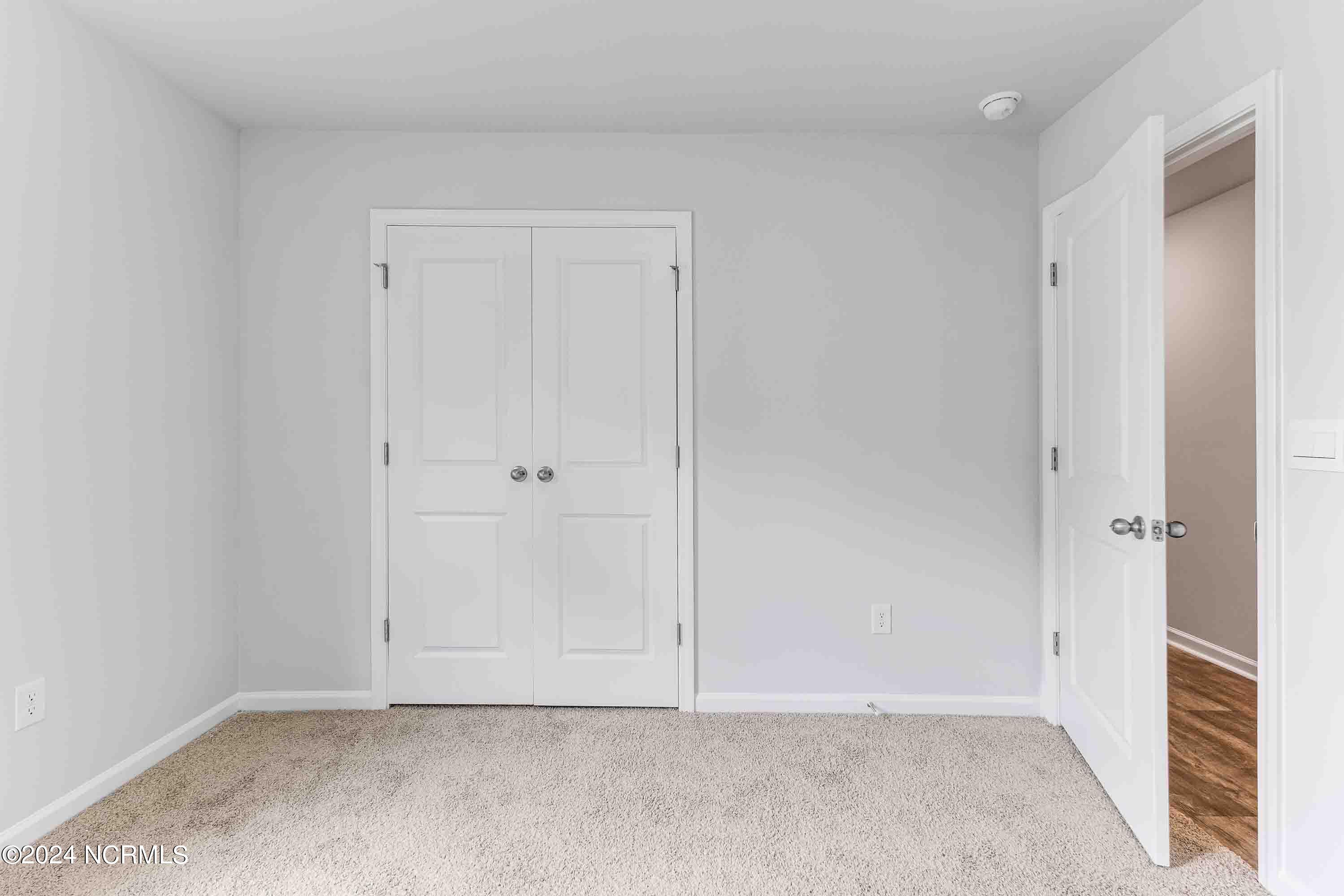 100529511 | Photo 14