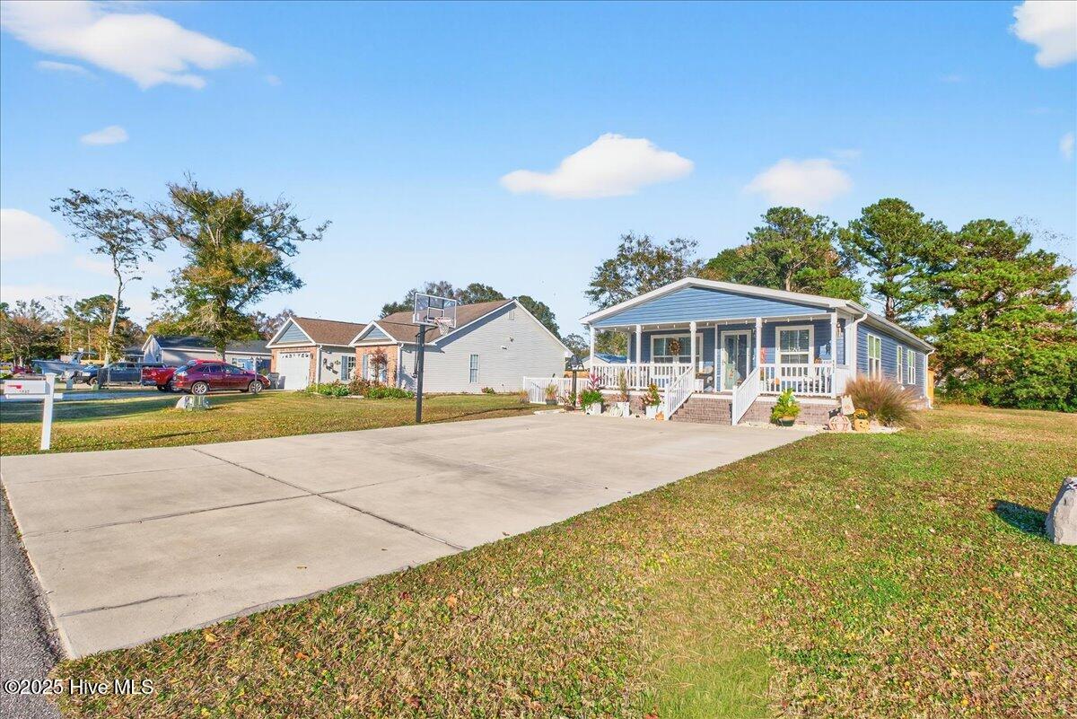 Homes for sale in Ocean Isle Beach, NC | 1617 Gate 1 Dr Sw, Ocean Isle Beach, NC 28469 | MLS# 100540840