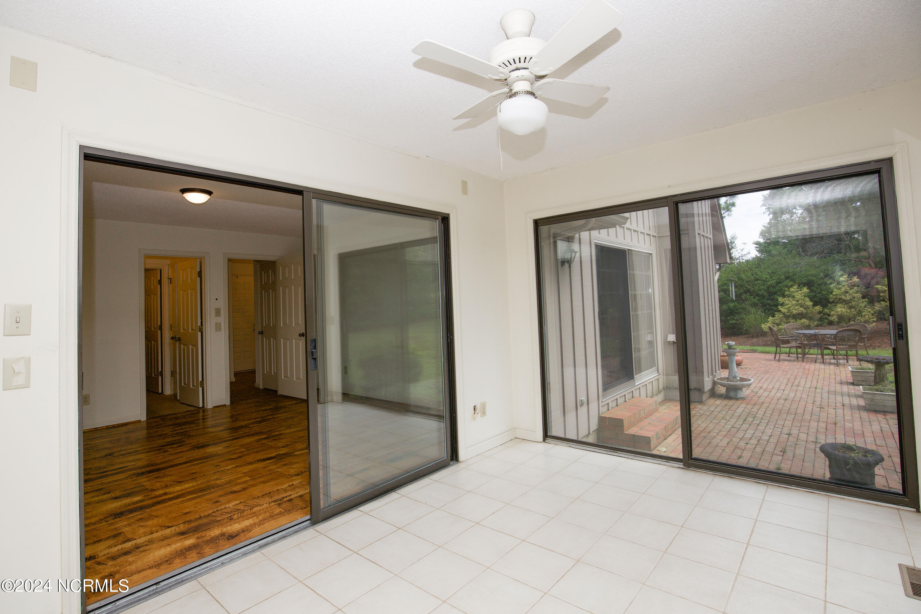 620 Diamondhead Dr S-54