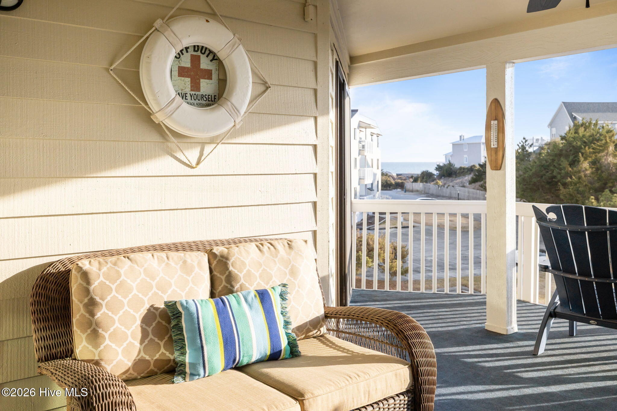 100554625 | Photo 33