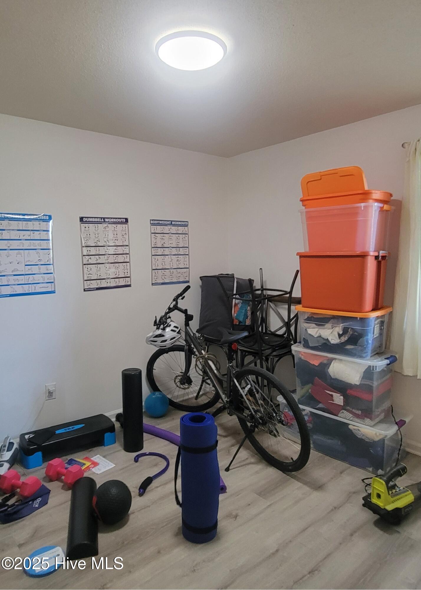 100545599 | Photo 10