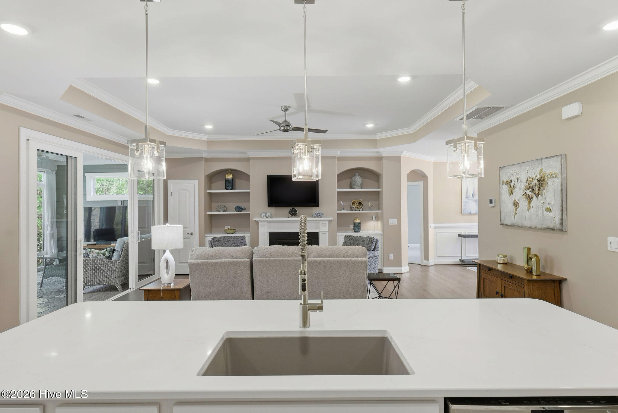 100564757 | Photo 39