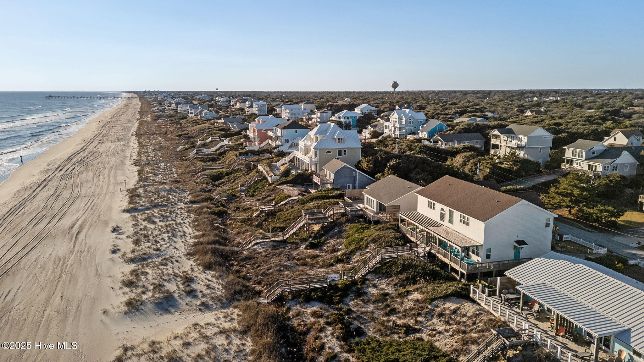 100545212 | Photo 49