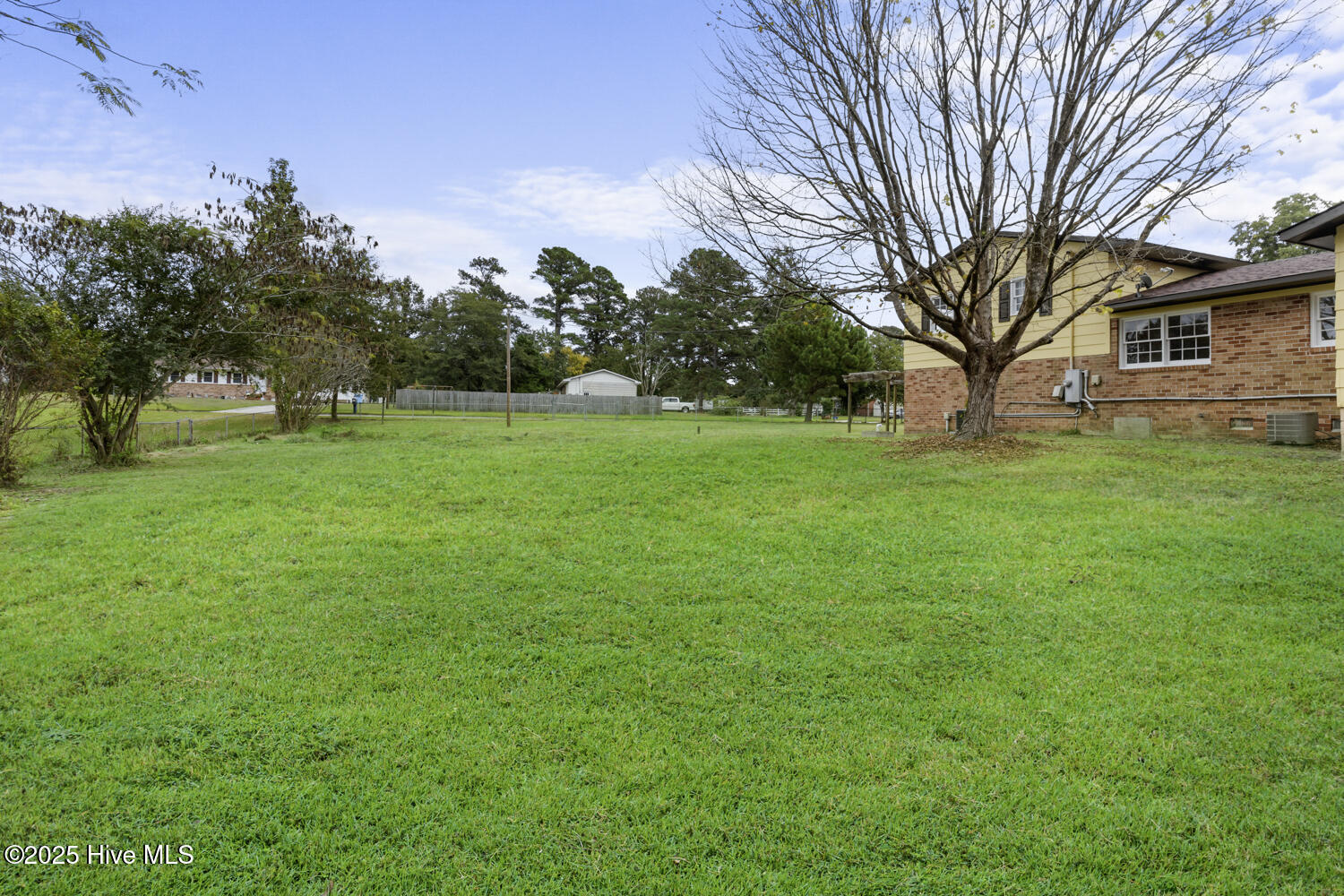 100534316 | Photo 41