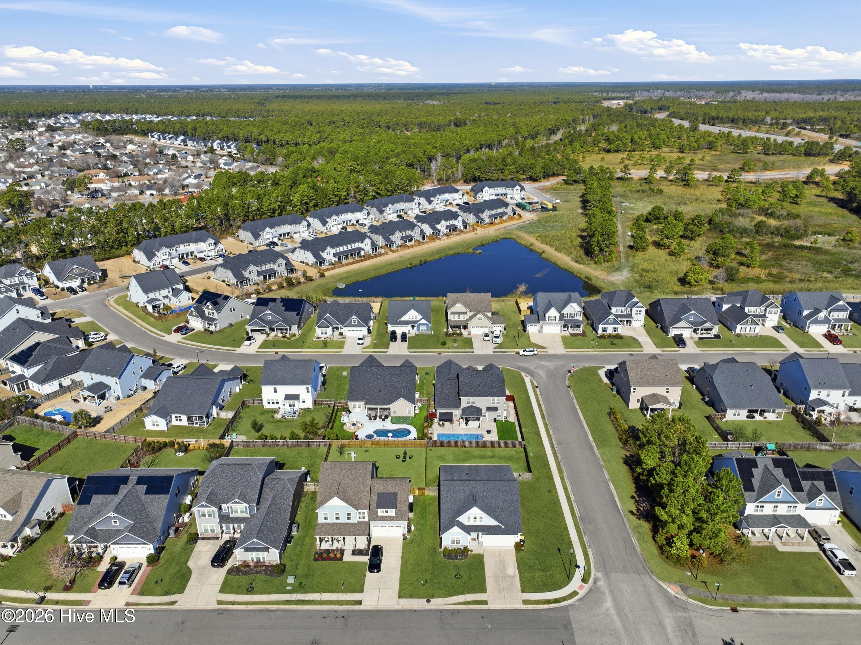 100557354 | Photo 68