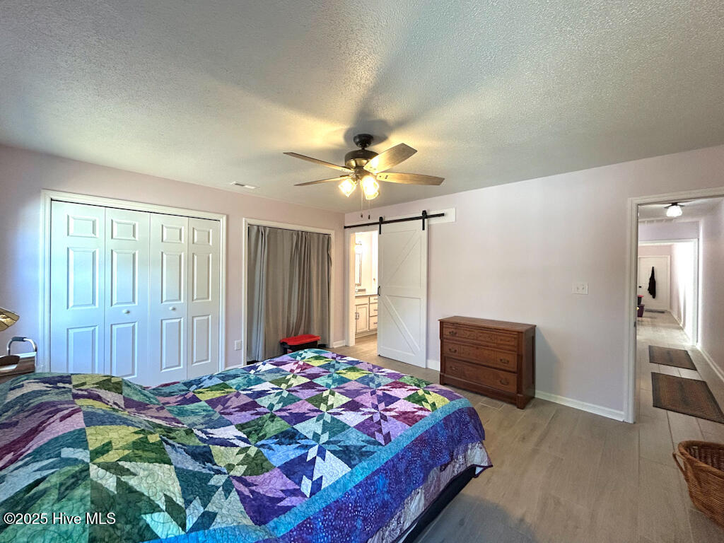 100540831 | Photo 16