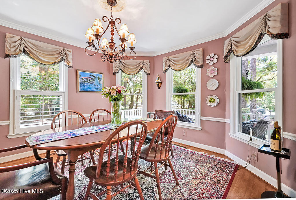 100504453 | Photo 12