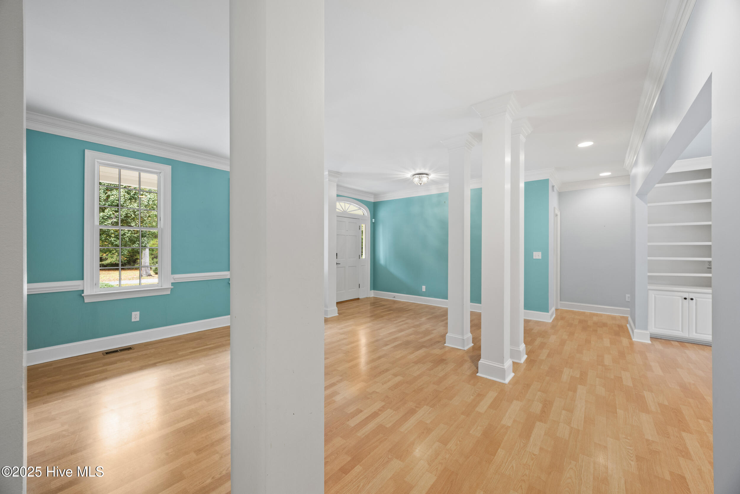 100538720 | Photo 10