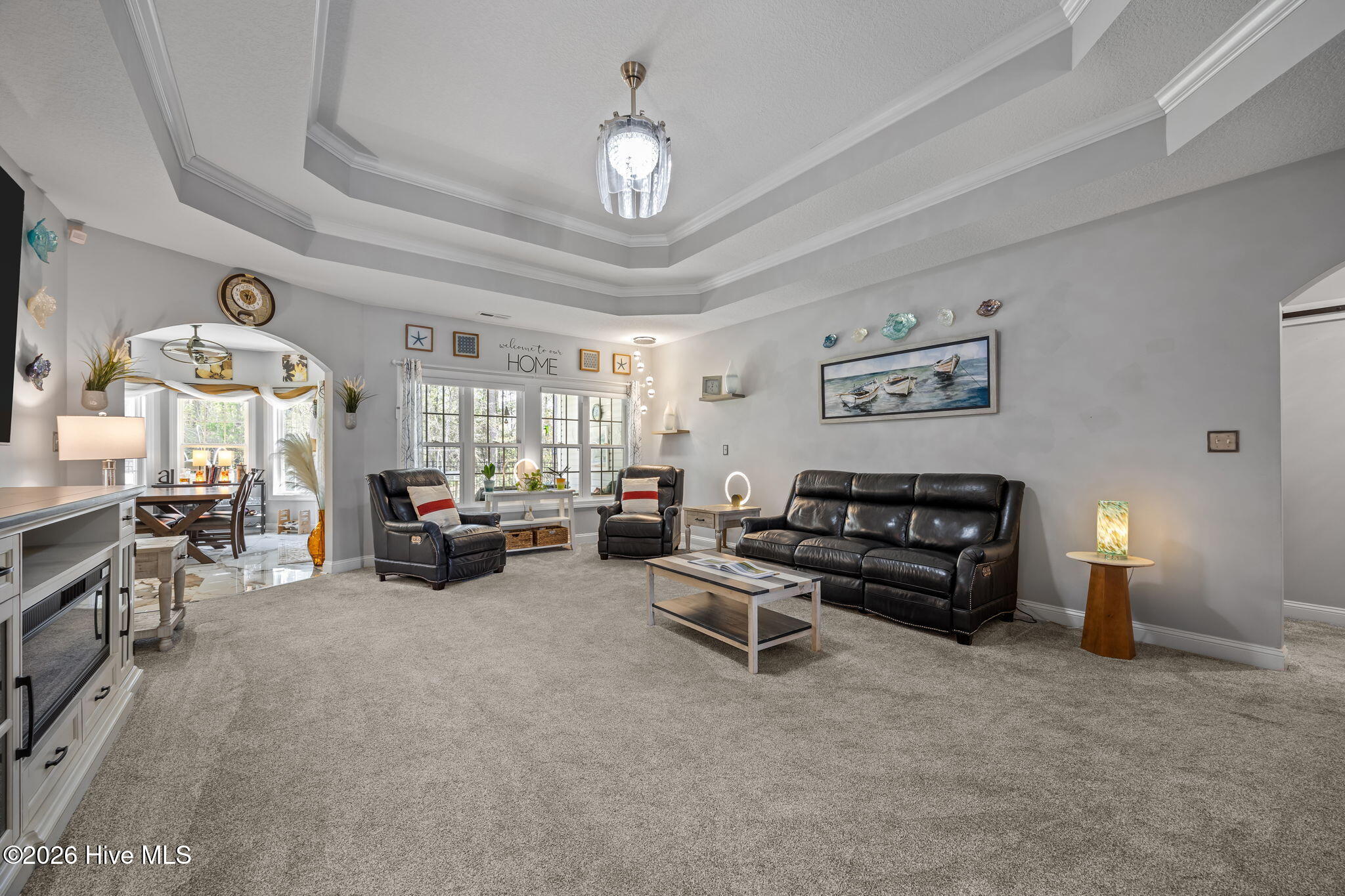 100563665 | Photo 11