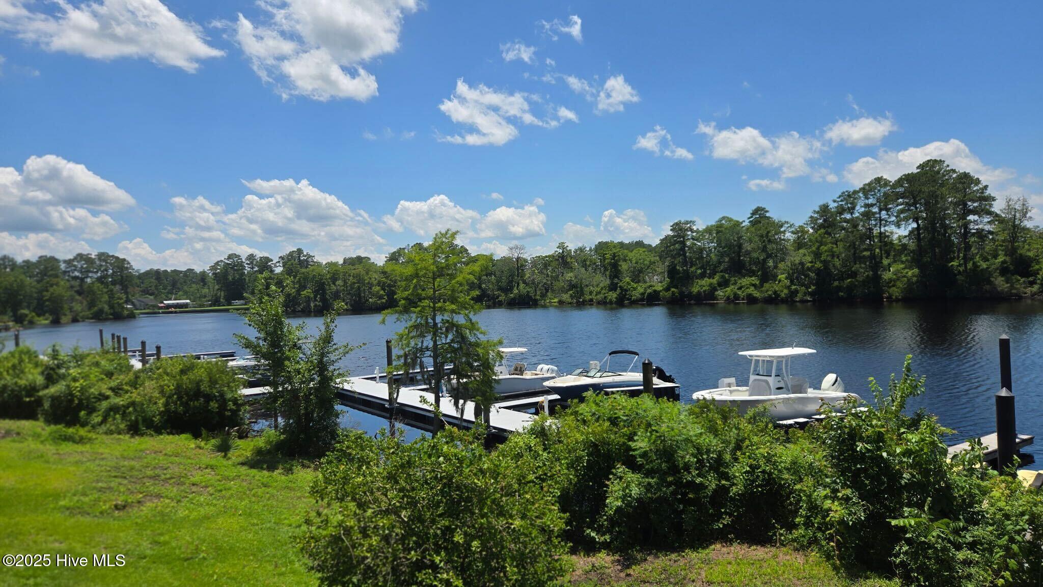 218 Shoreview Drive, New Bern, NC, 28562