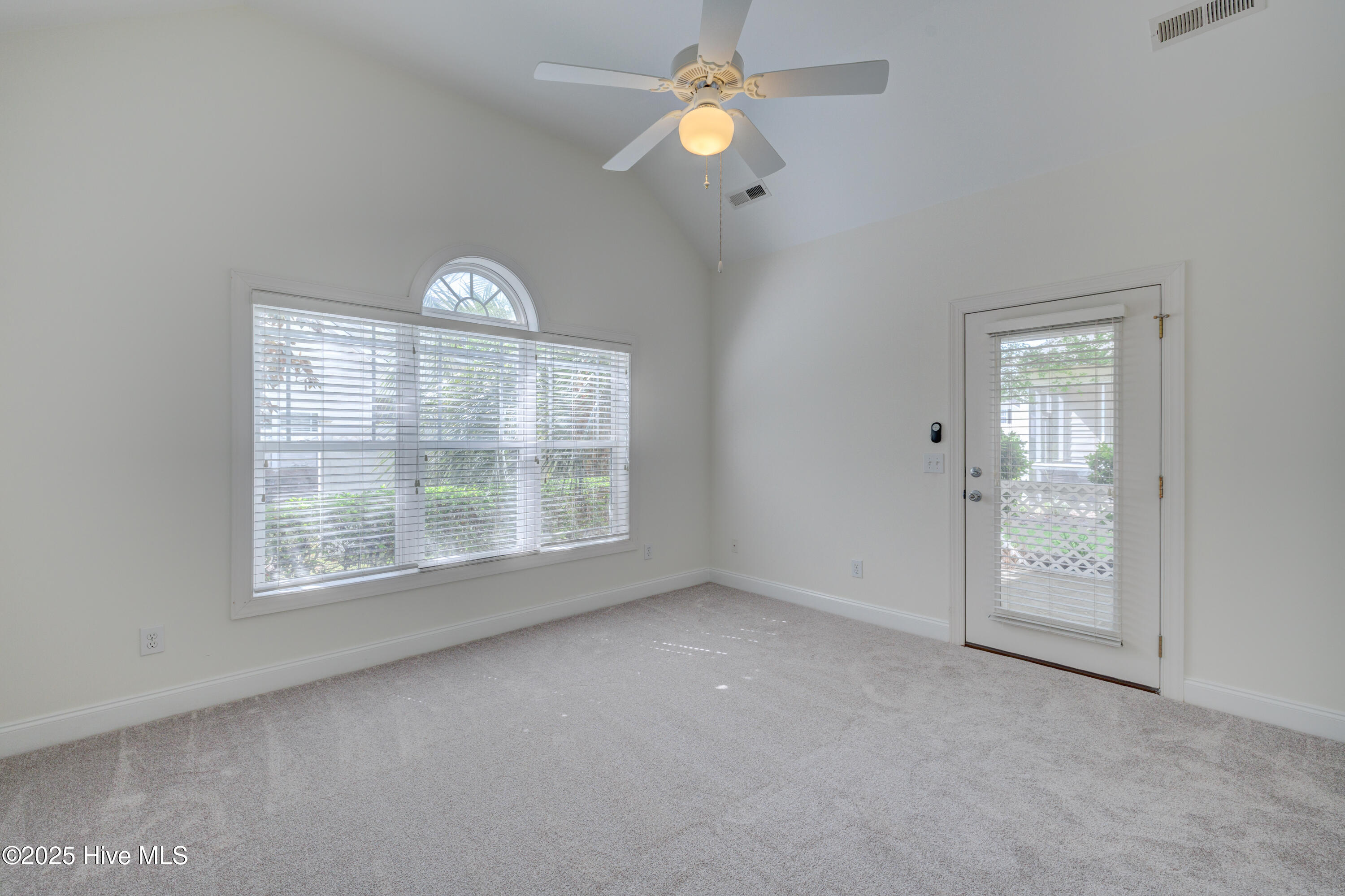 104 Phoebee Court, Hampstead, NC 28443 – photo 18: 104PhoebeeCourt-24