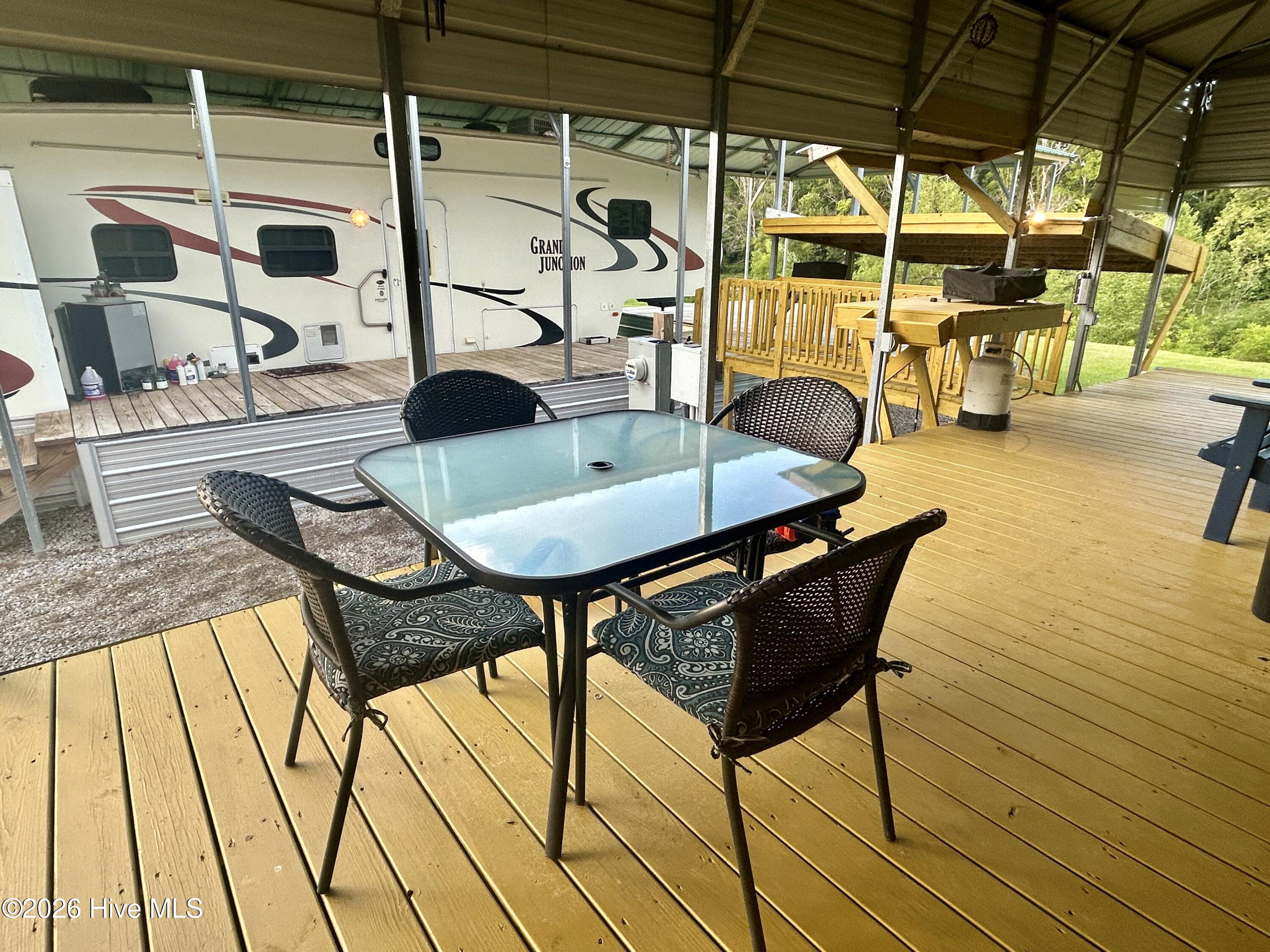 deck