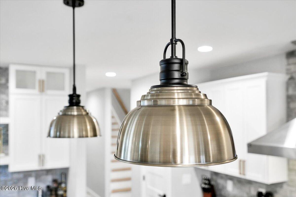 100551251 | Photo 25