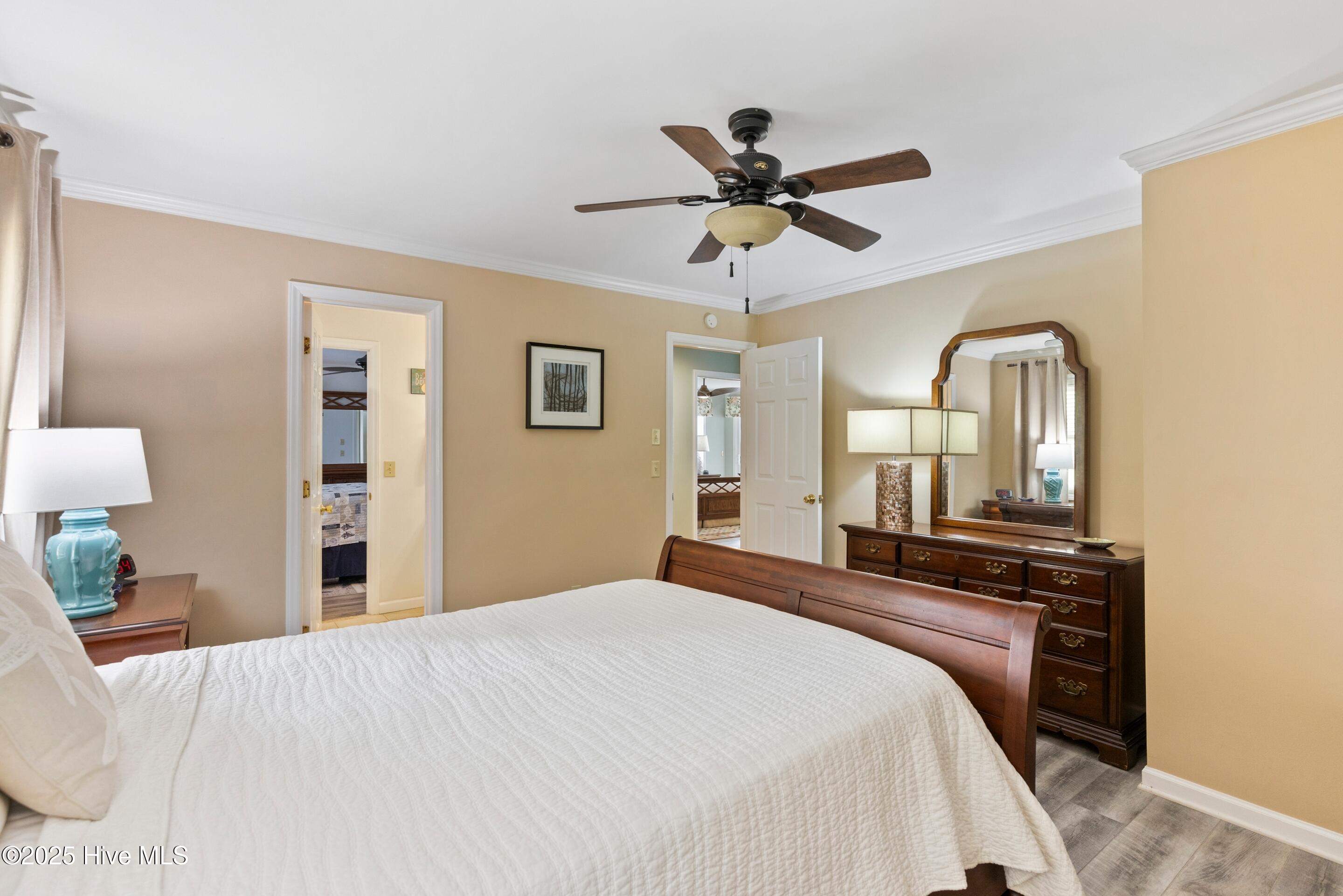 100539934 | Photo 32