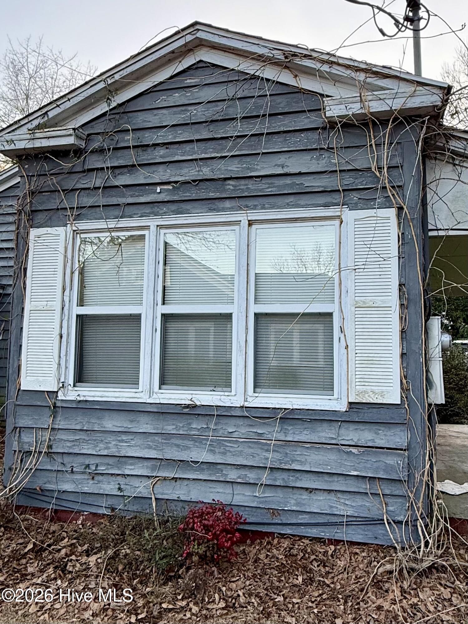 Homes for sale in Roseboro, NC | 309 E Roseboro St, Roseboro, NC 28382 | MLS# 100561882