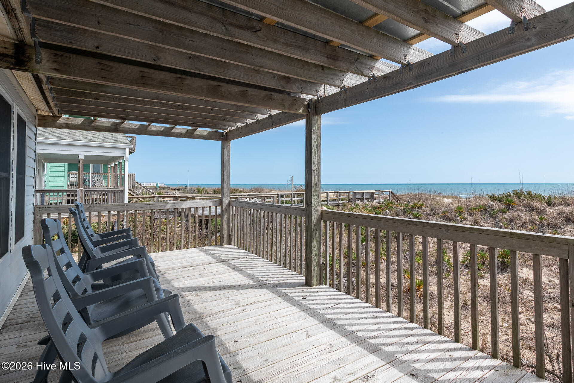 100560941 | Photo 21