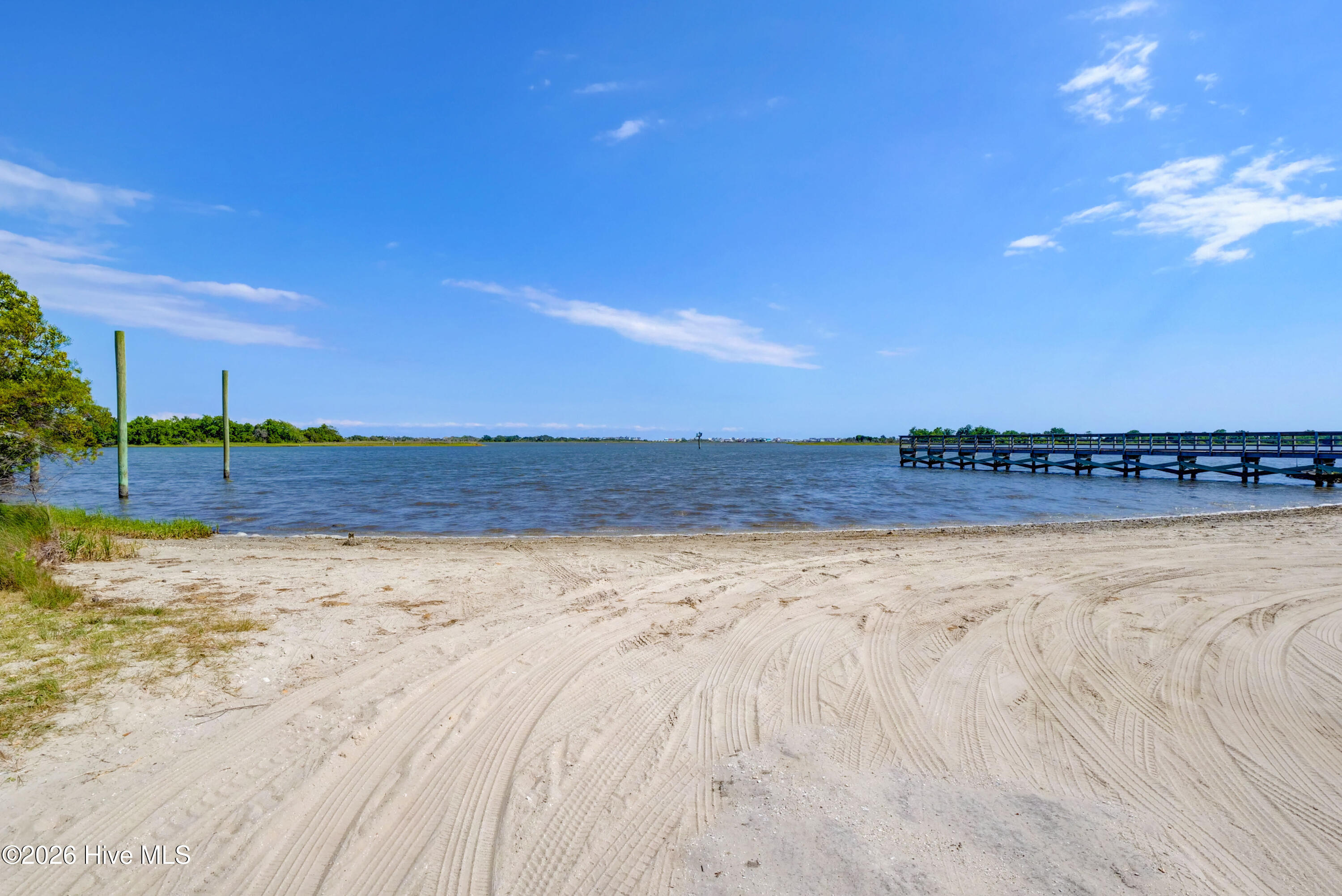 100564662 | Photo 32