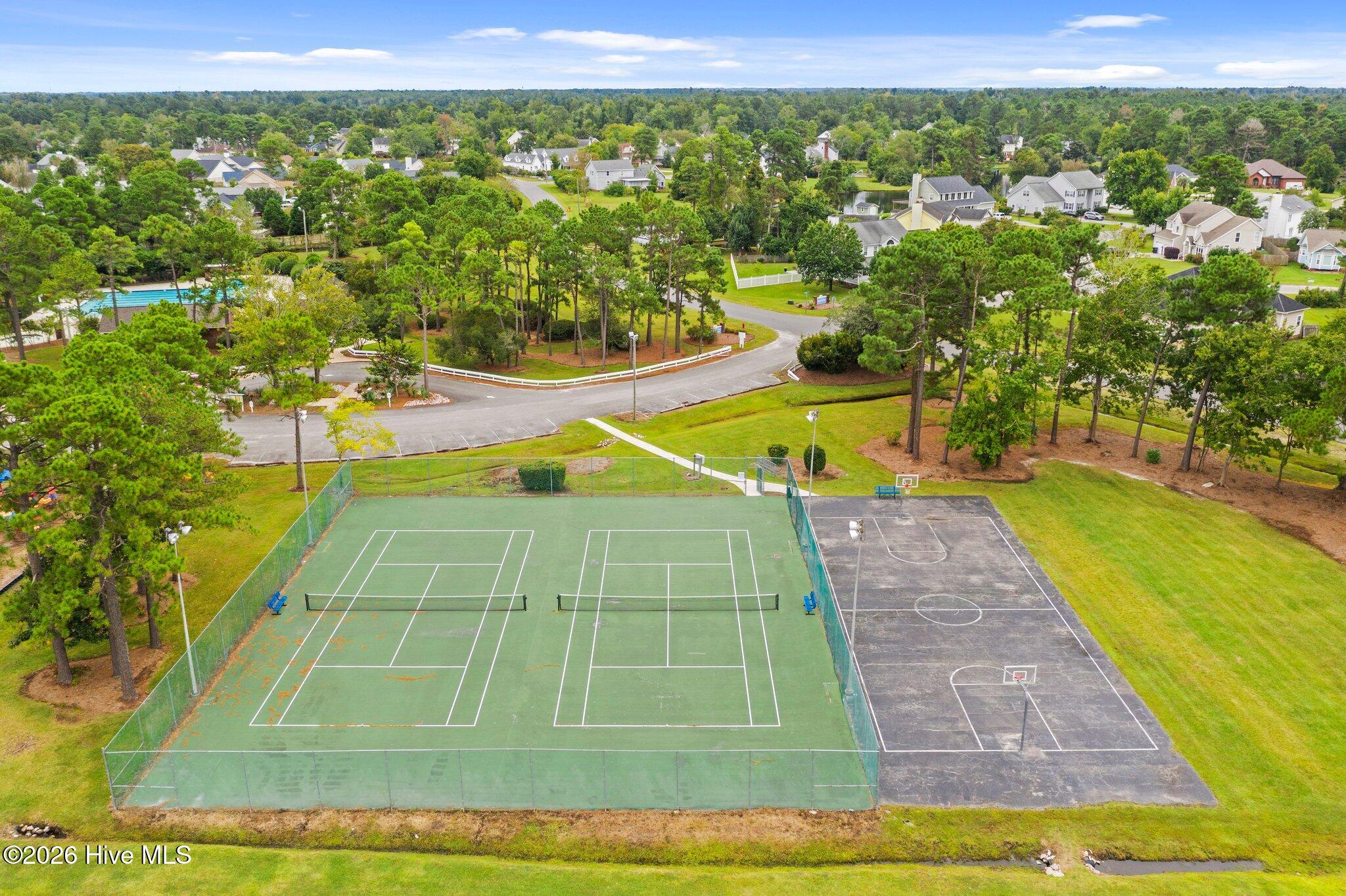 100554525 | Photo 47