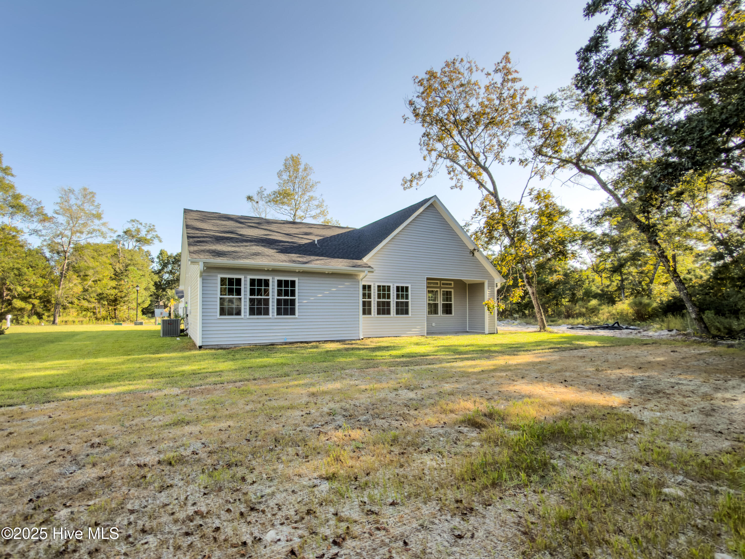 100516216 | Photo 37