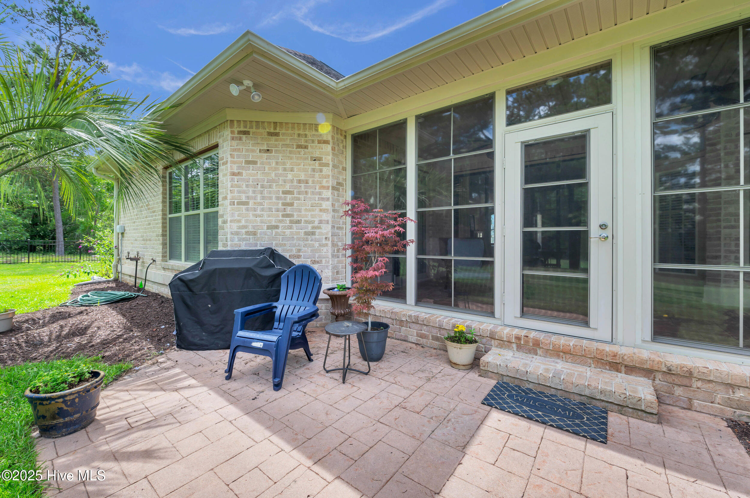 100517542 | Photo 38