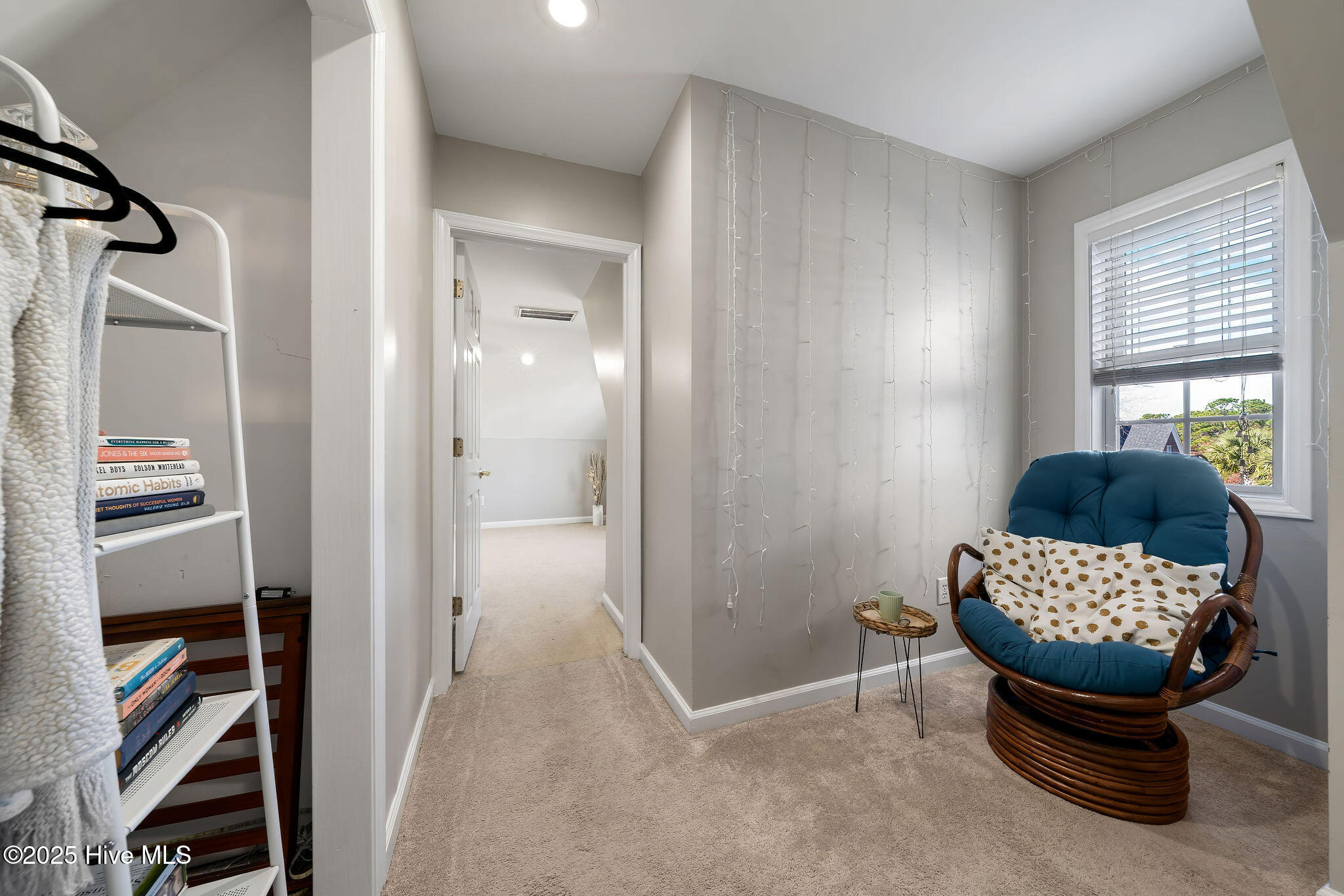 100539157 | Photo 79