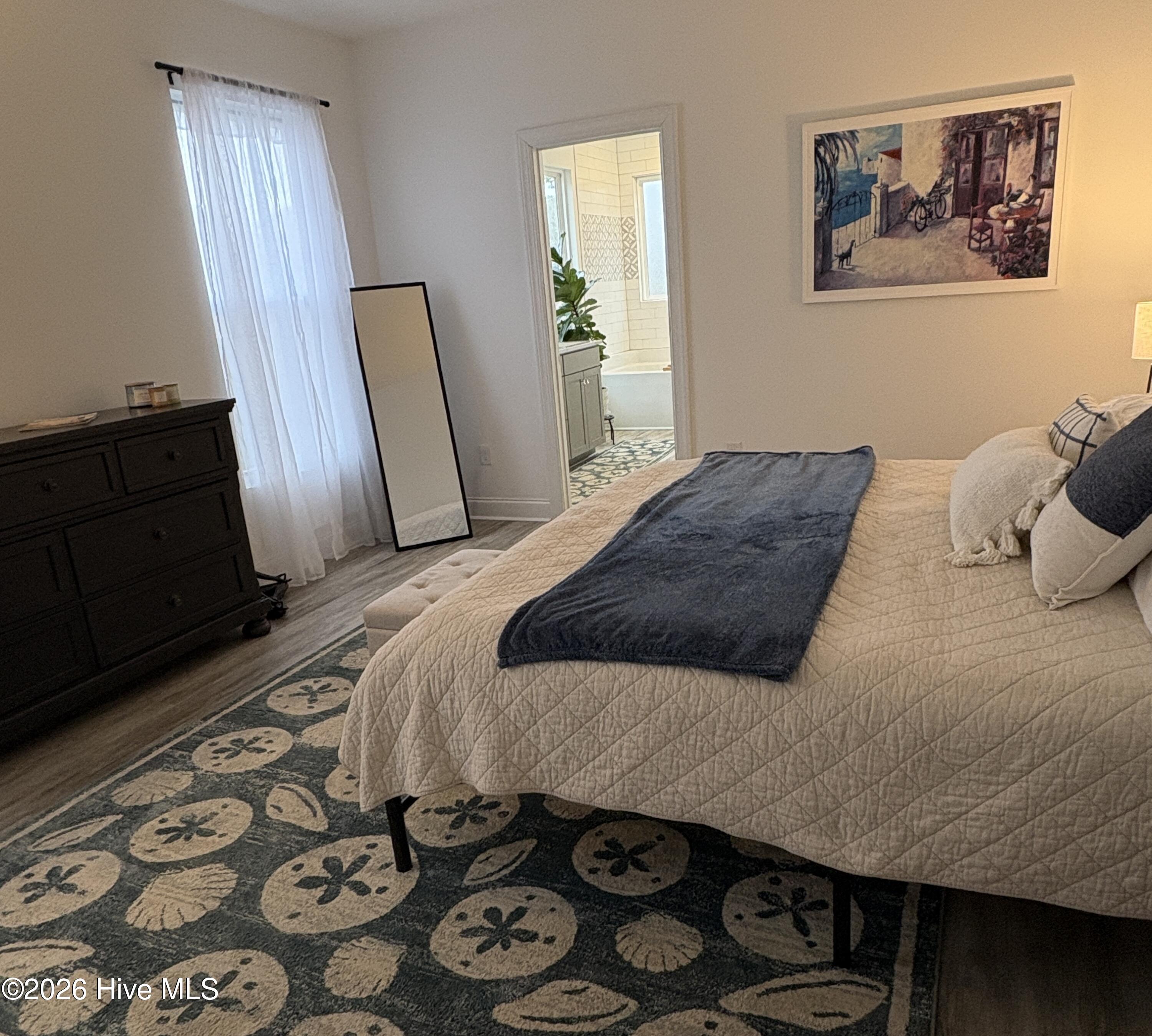 100554364 | Photo 24