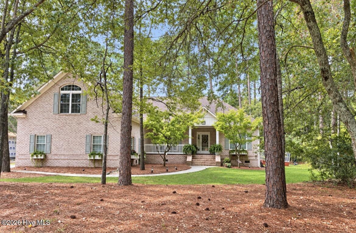 Exterior photo of 920 Crooked Creek Drive, New Bern, NC 28560. MLS: 100603504