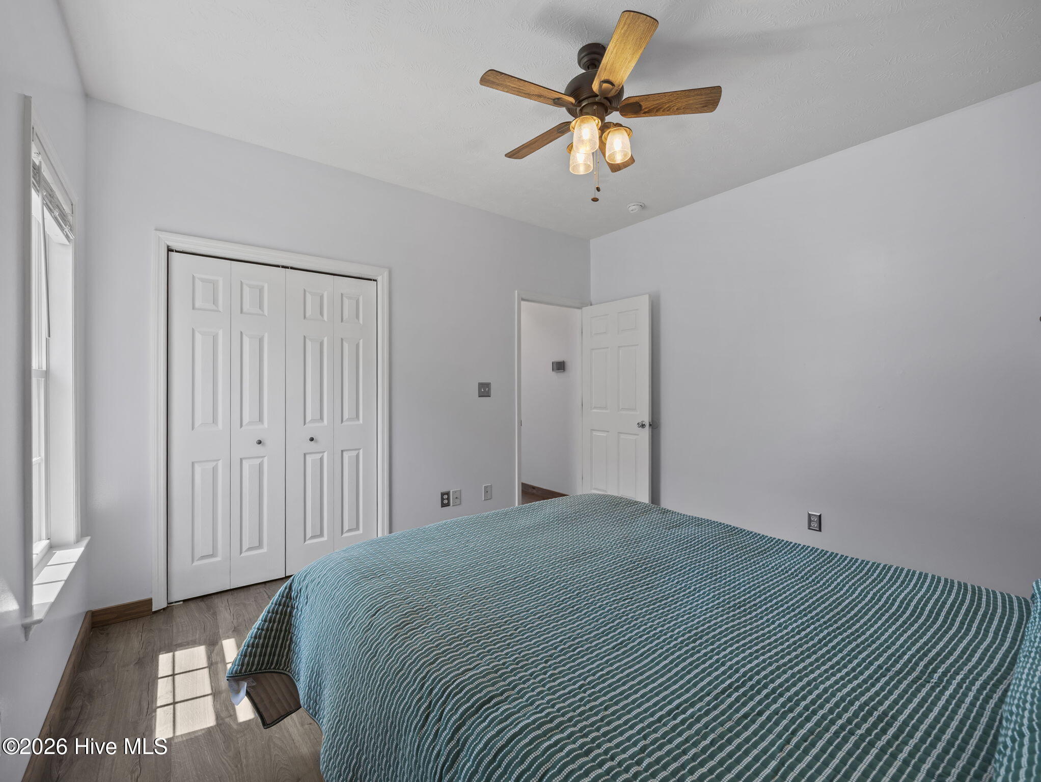 100567652 | Photo 30