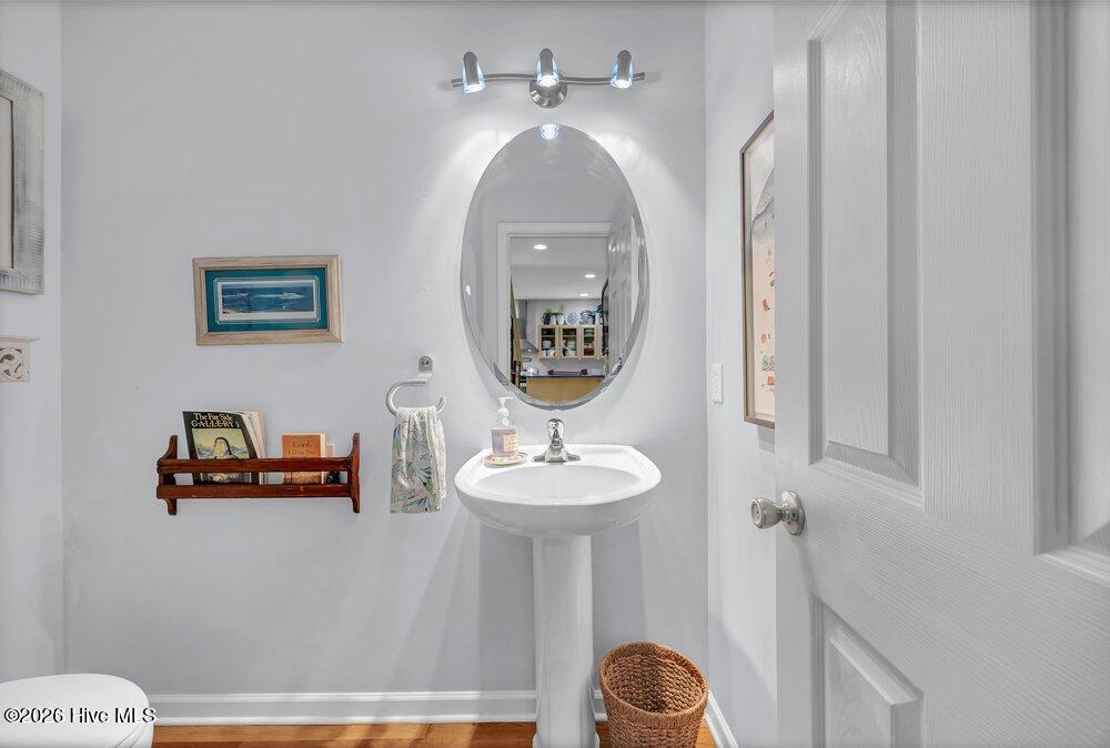 100567820 | Photo 15