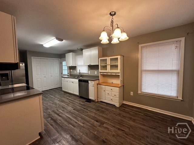 Breakfast room and kitchen