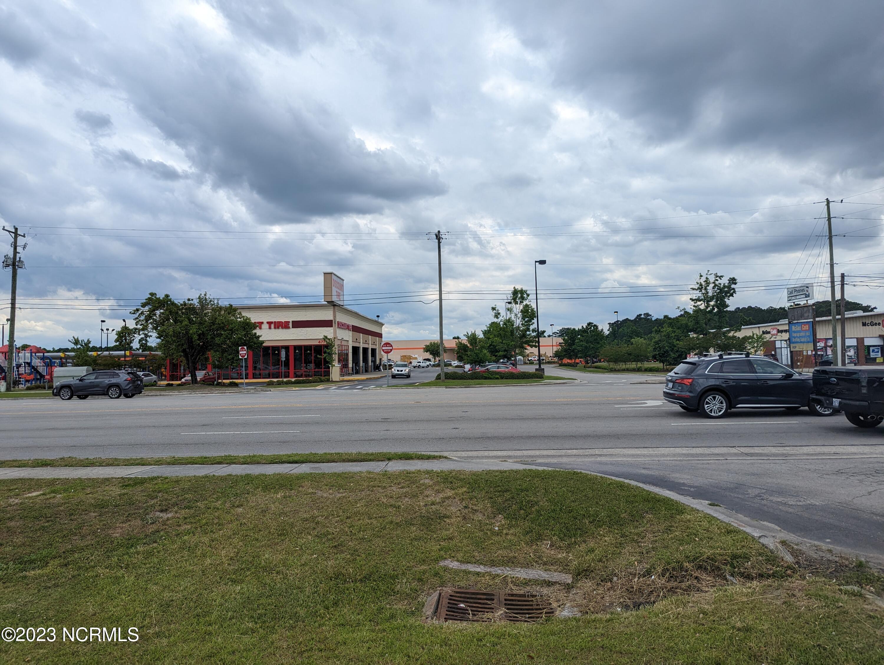 000 Western Boulevard,Jacksonville