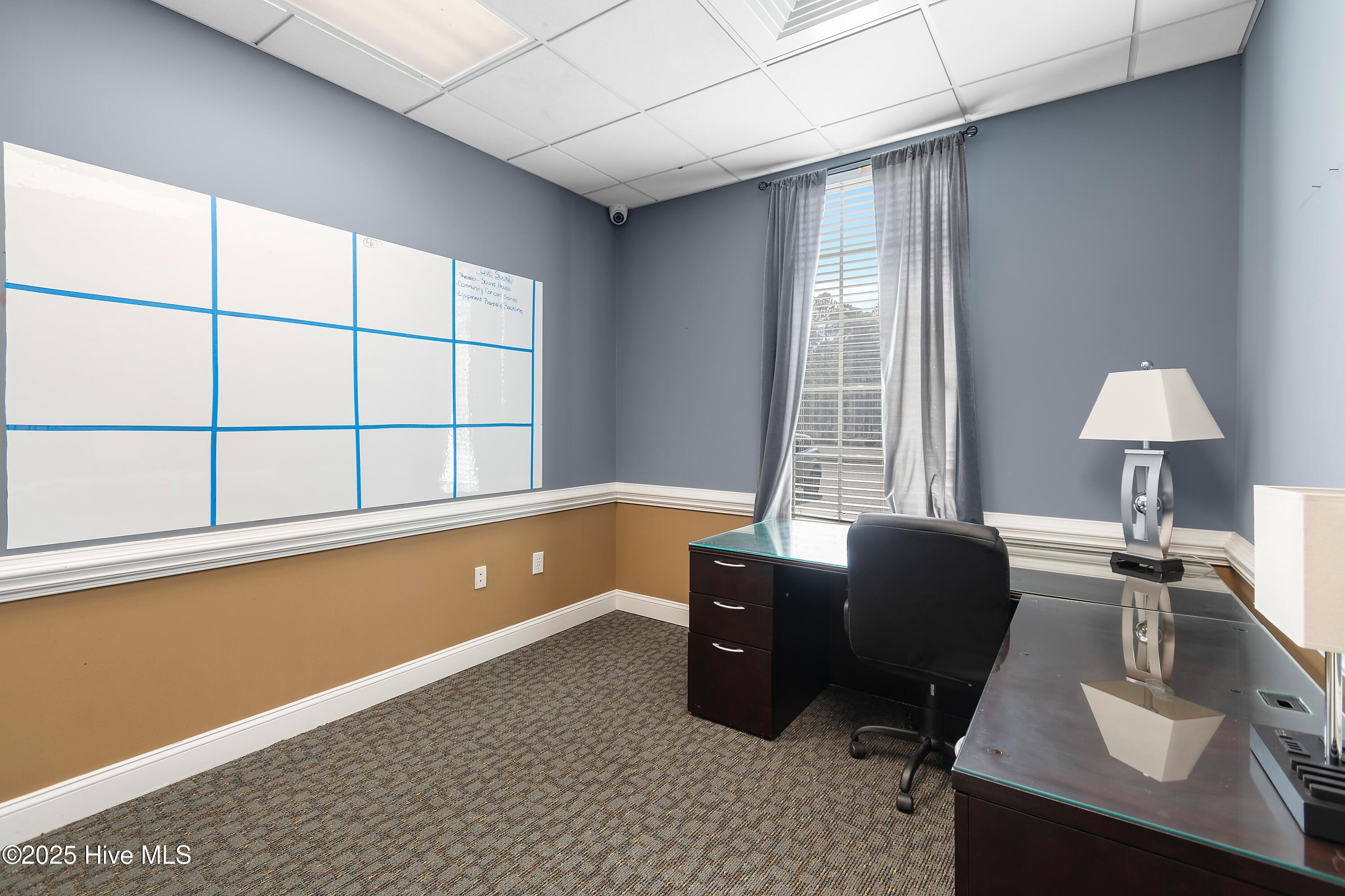 100491717 | Photo 39