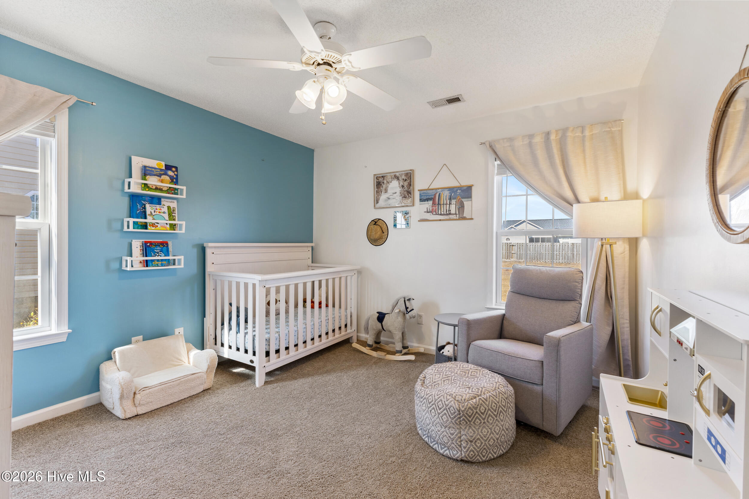 100554431 | Photo 25