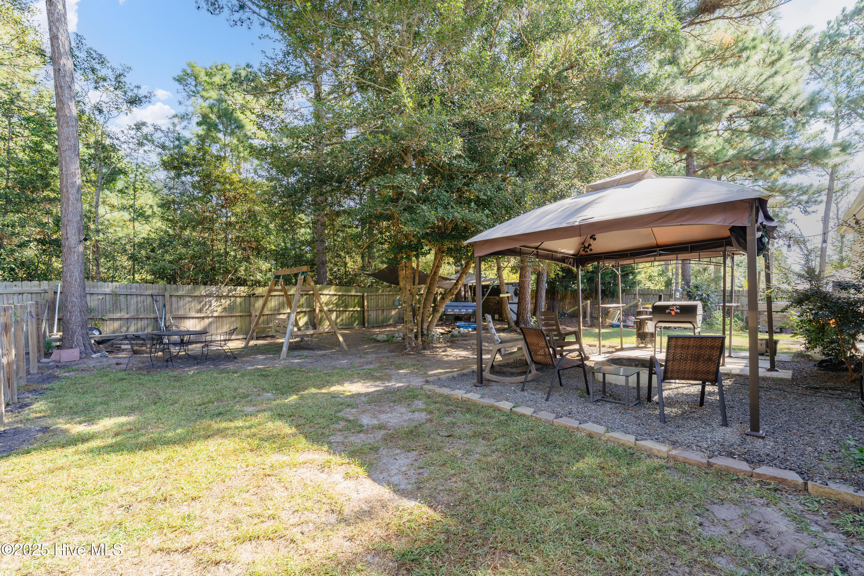 100538063 | Photo 56