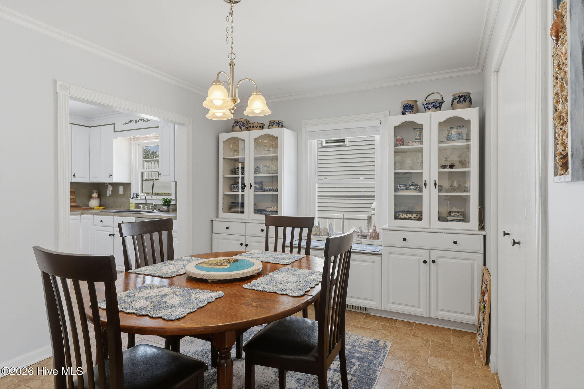 100564748 | Photo 24