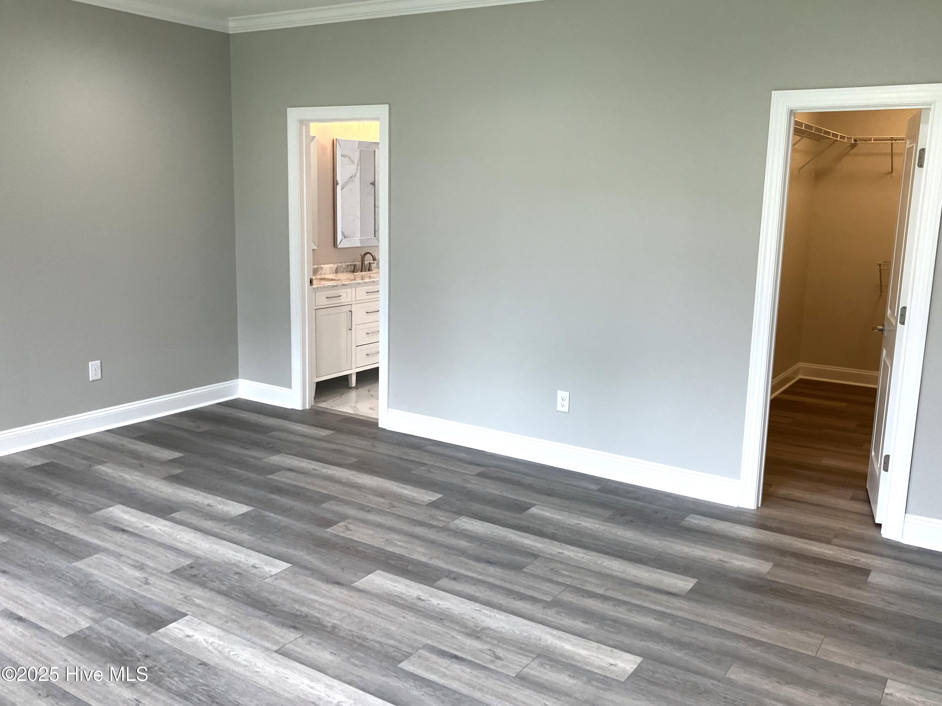 100514108 | Photo 21