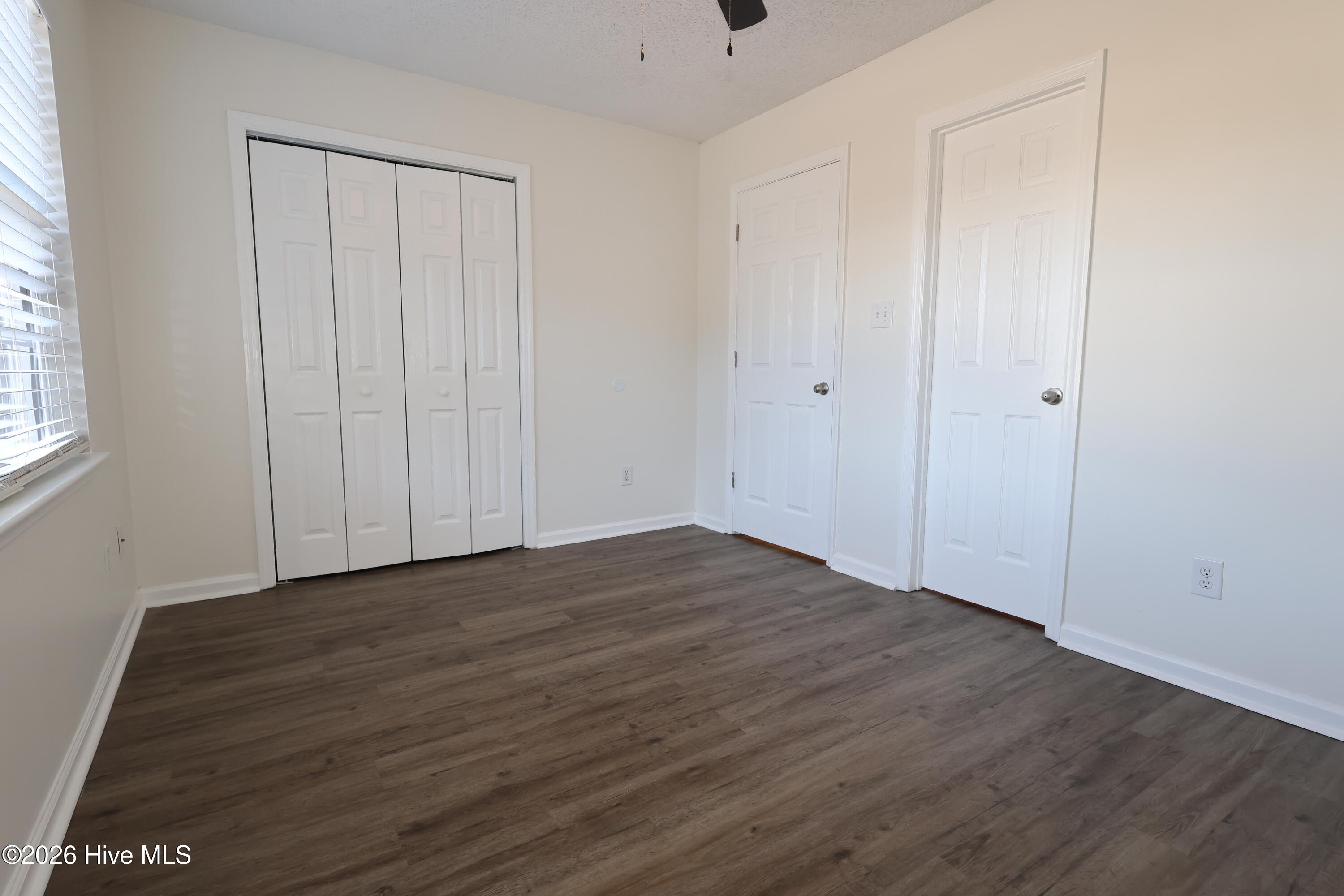 100547639 | Photo 14