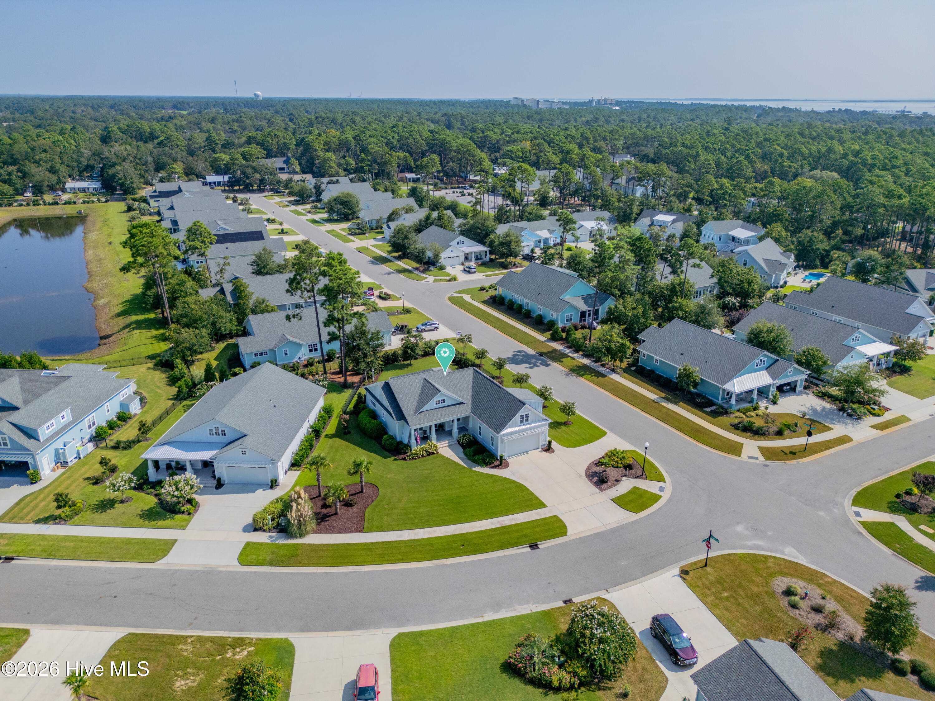 100569148 | Photo 11