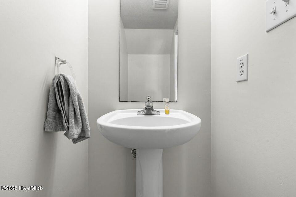 100545031 | Photo 20