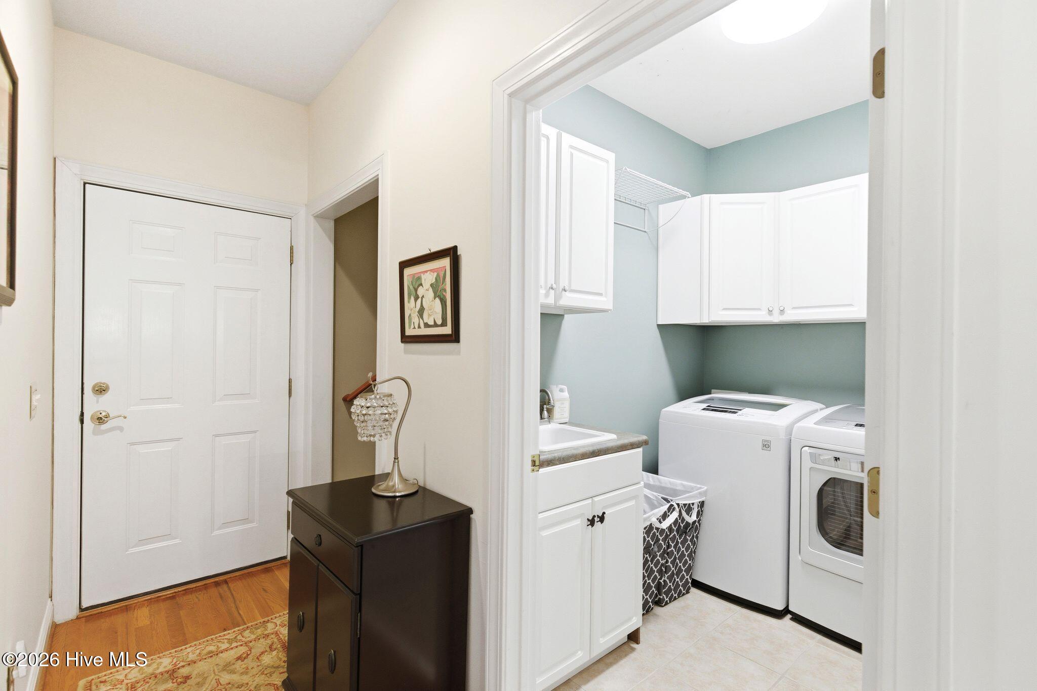 100564918 | Photo 55