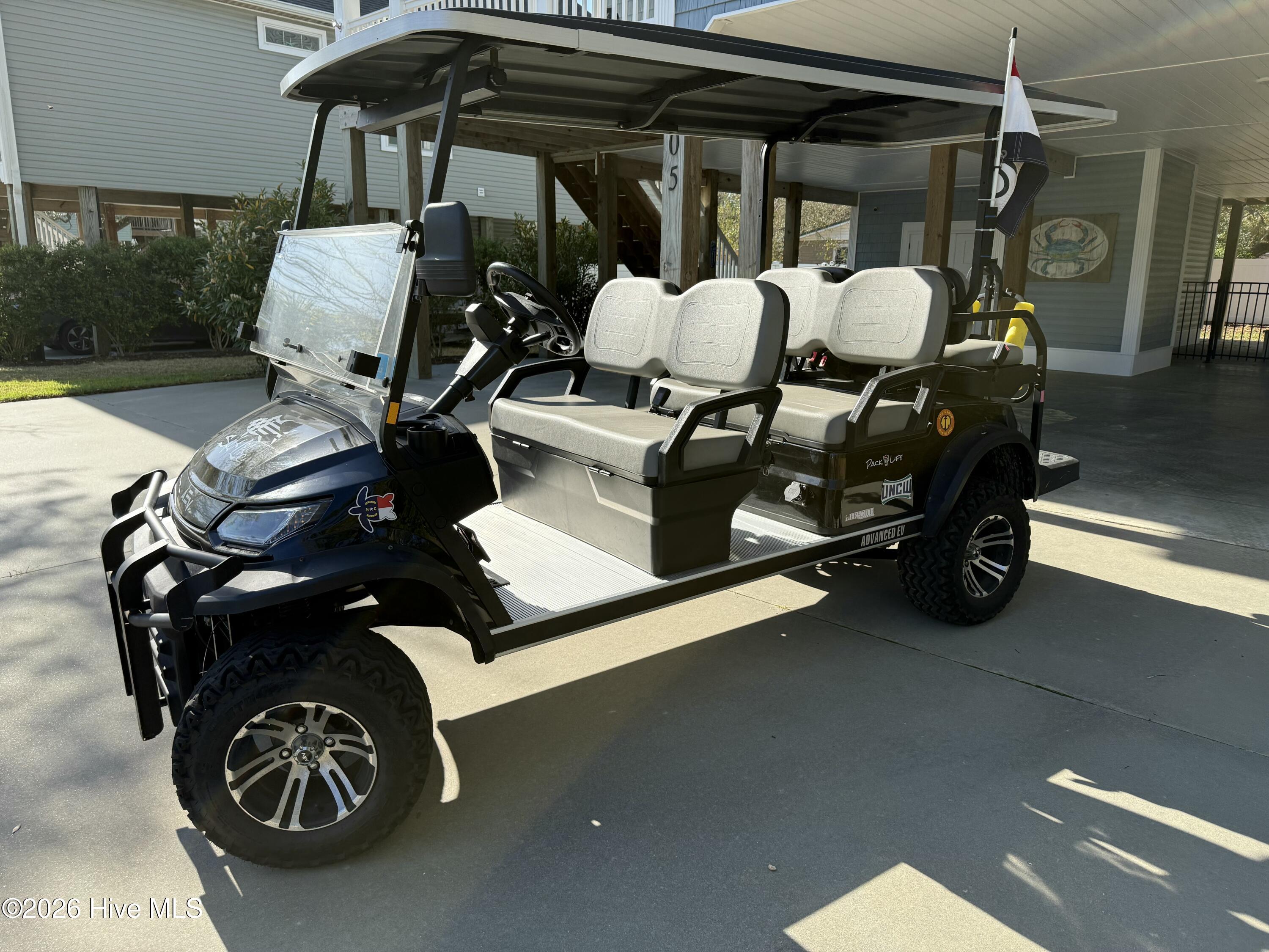 100548443 | Photo 44