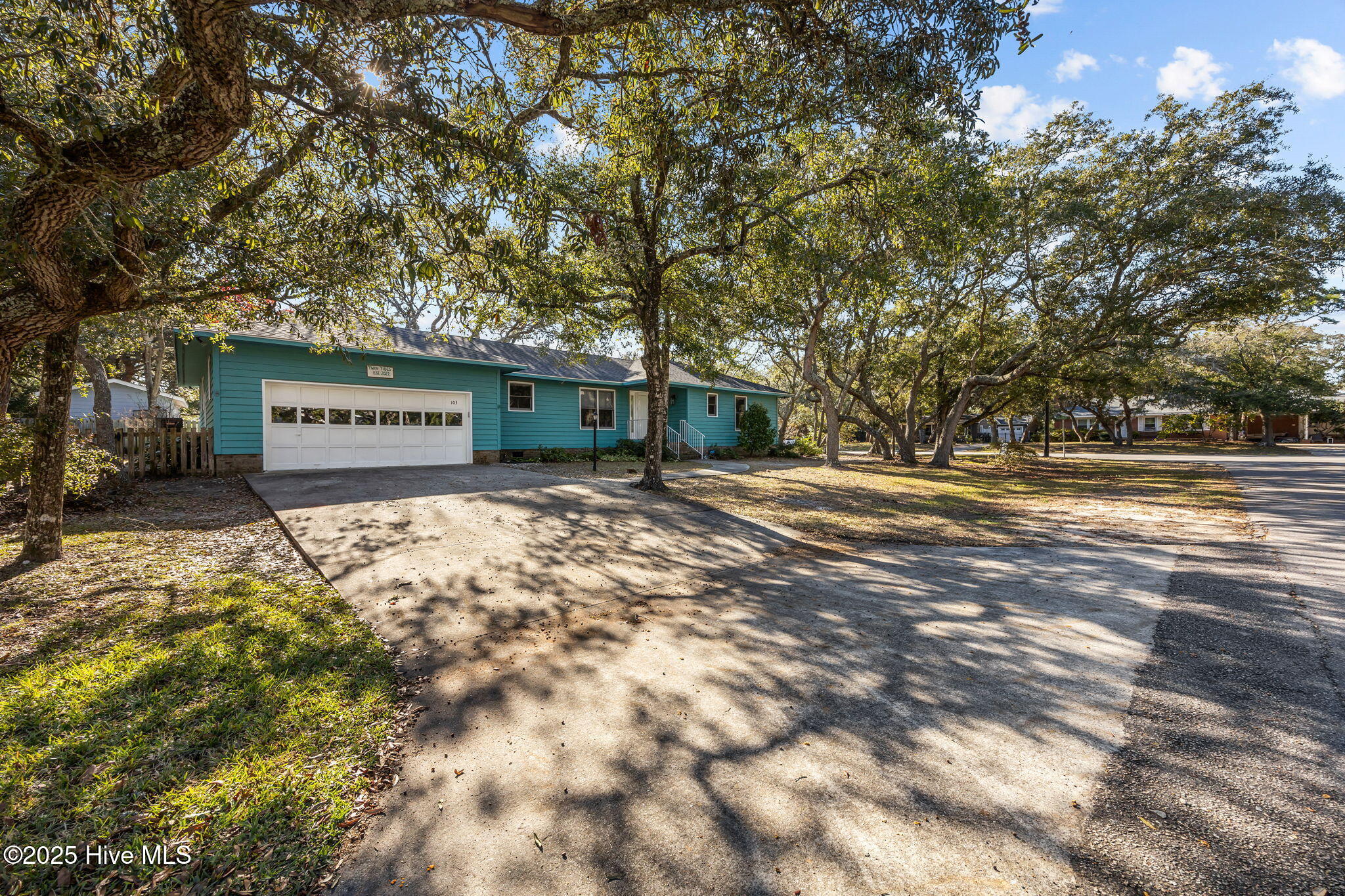 100522613 | Photo 37