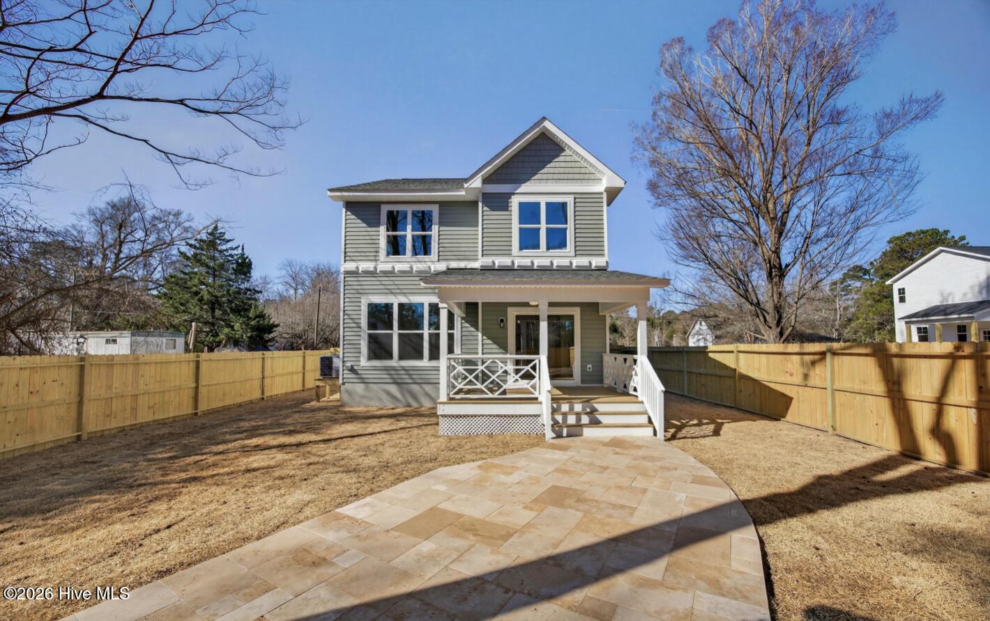 404 S Bodenheimer Street, Burgaw, NC, 28425