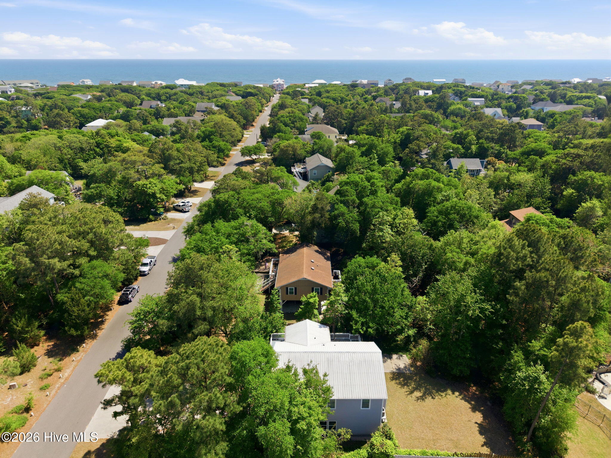 100569426 | Photo 13