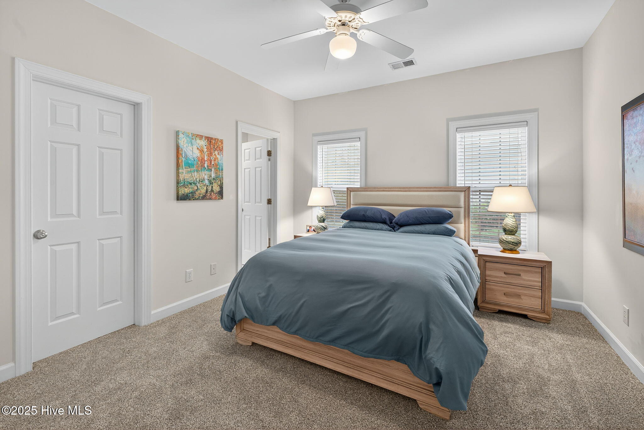 100522503 | Photo 28