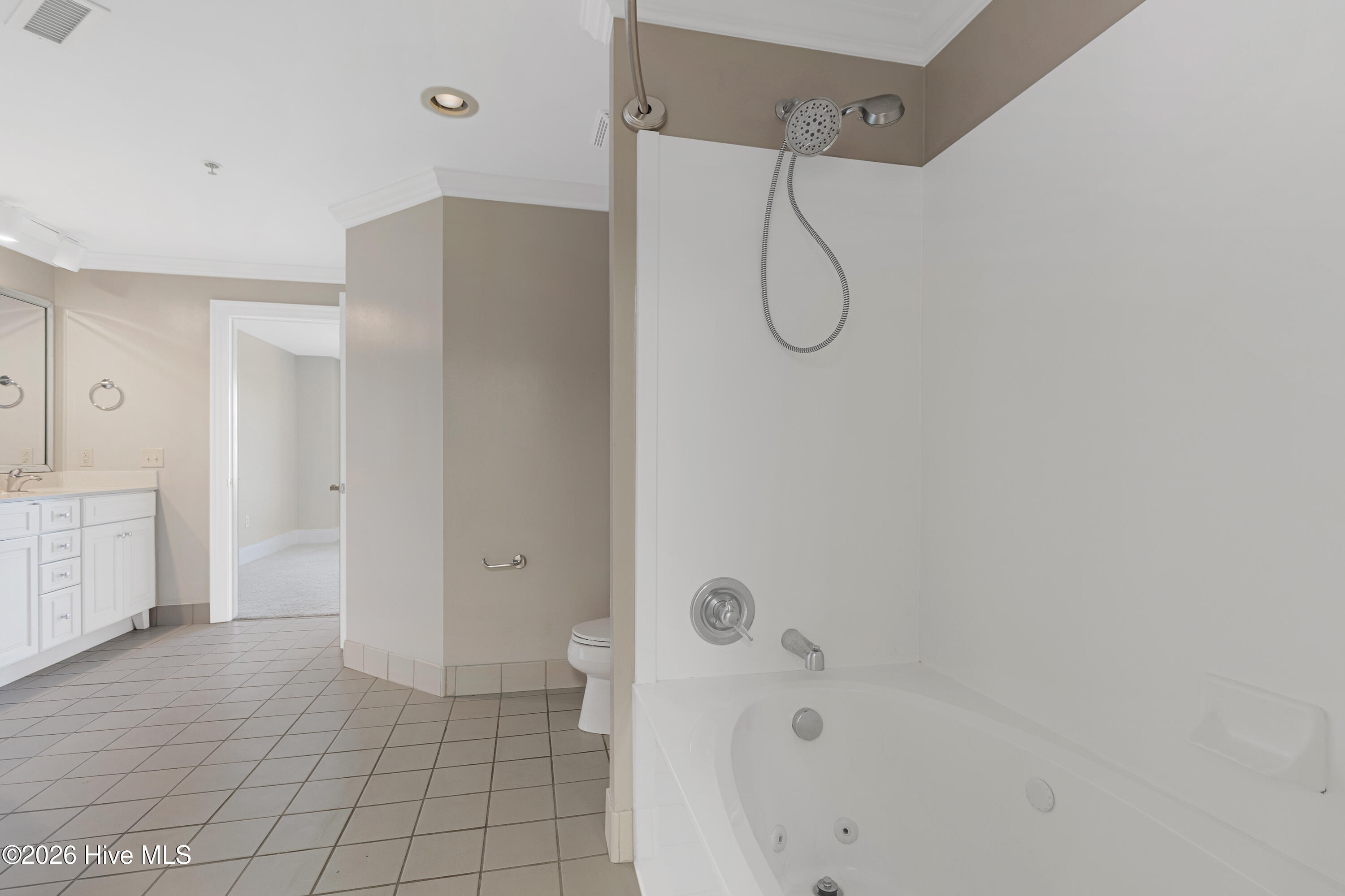 4425 Arendell 402 Harborside Club,Morehead City
