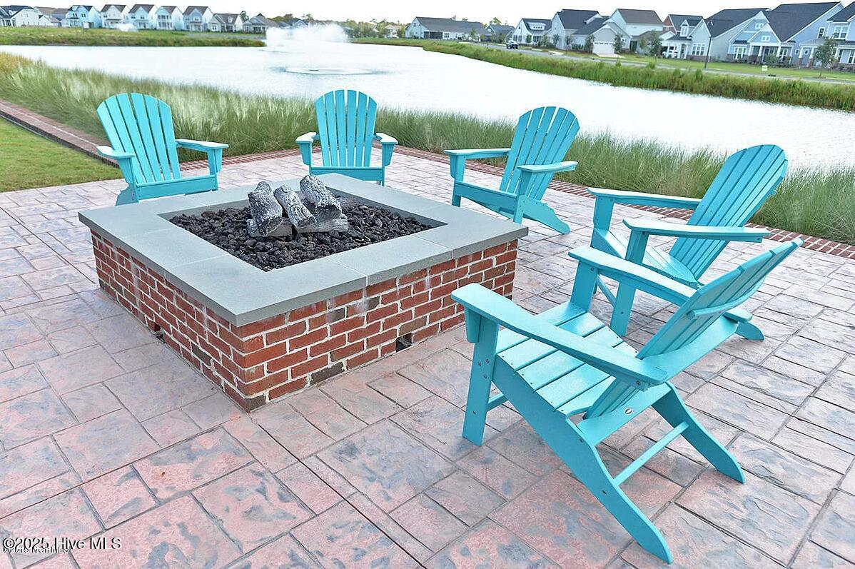 100543997 | Photo 50