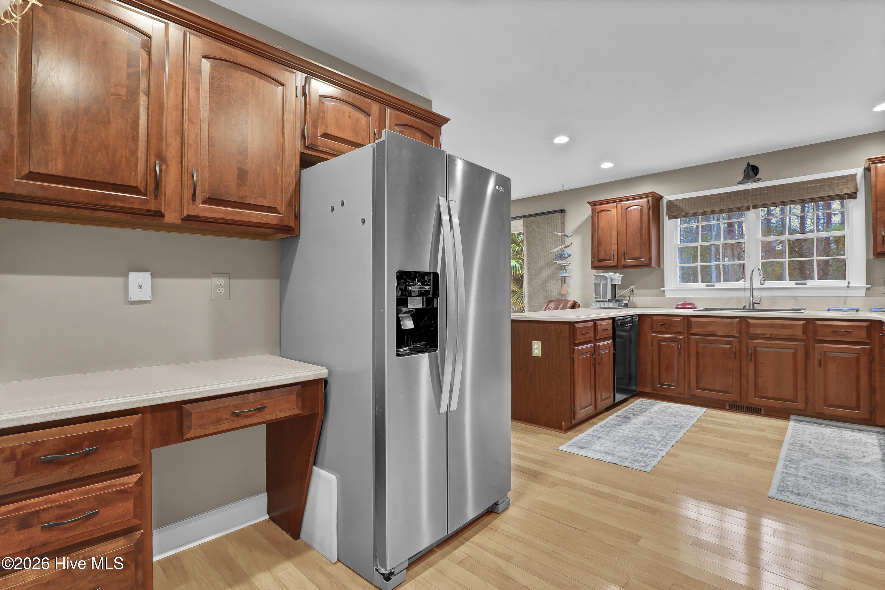 100555270 | Photo 13