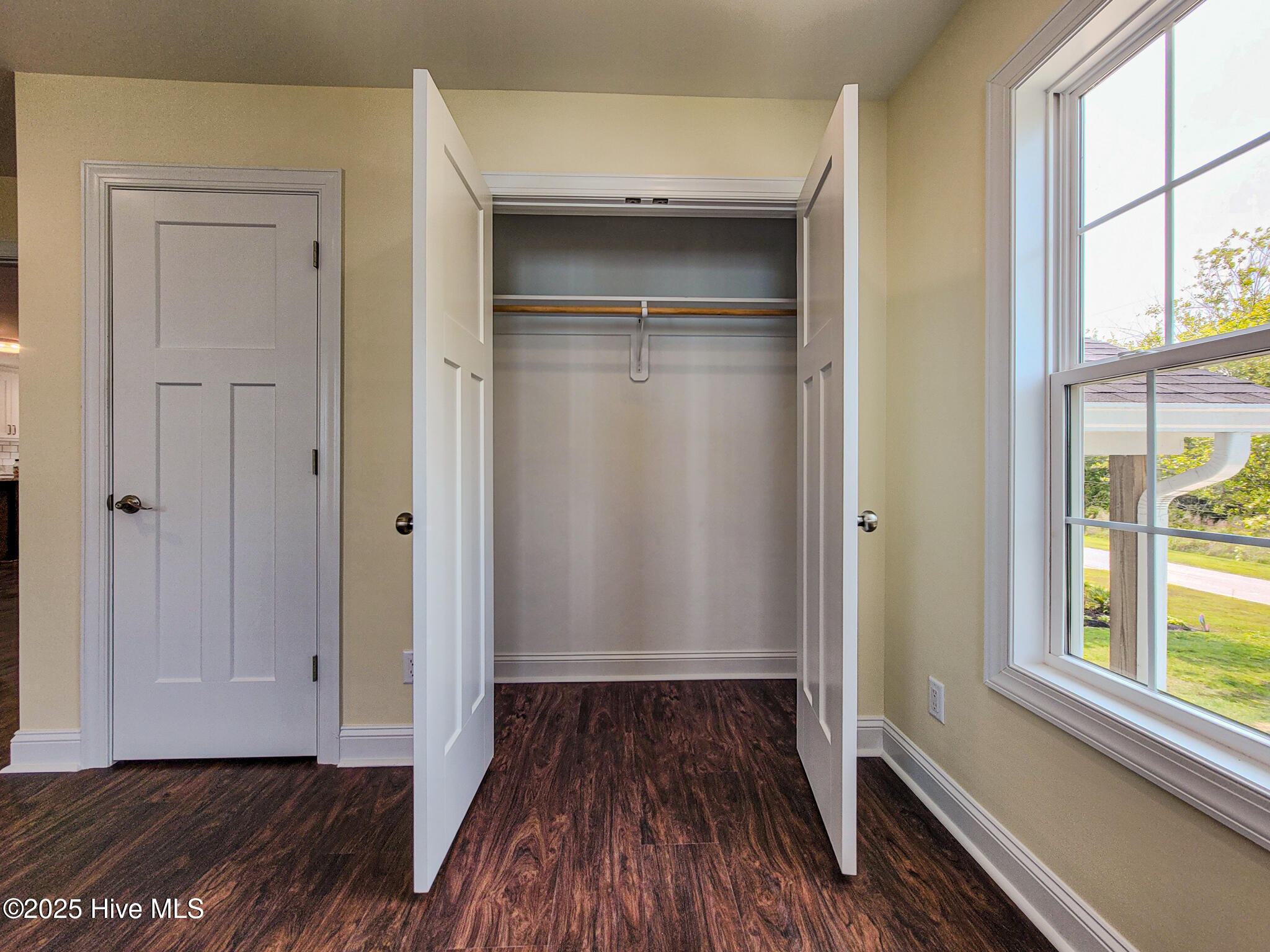 100511254 | Photo 14